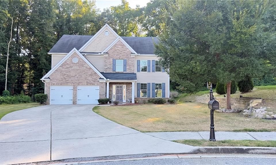 1st image of 2305 Paces Estates Dr