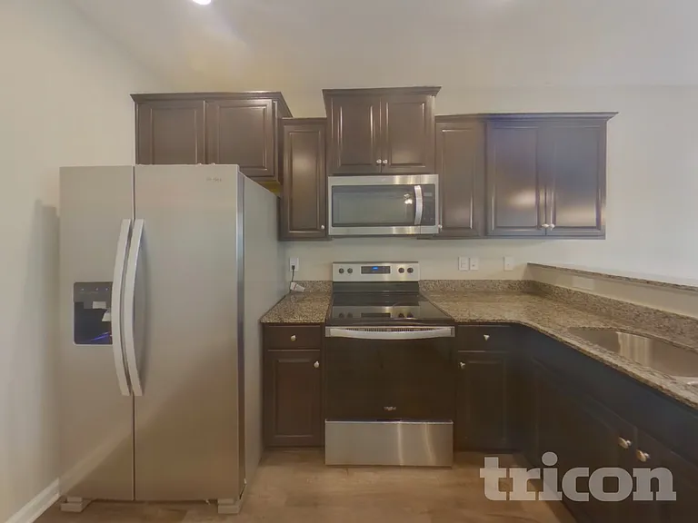 937 Dawsons Park Way — Photo 5