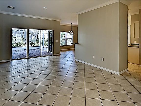 4th image of 140 Melody Ln