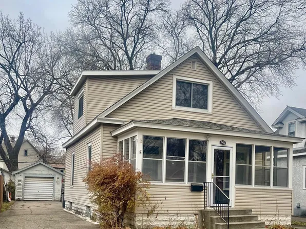 3422 31st Ave S, Minneapolis, MN 55406