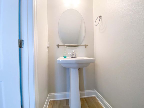 4th image of 1011 Lychee Ct