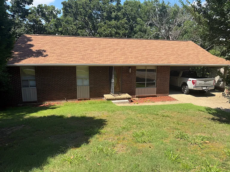 11480 Bainbridge Dr — Photo 1