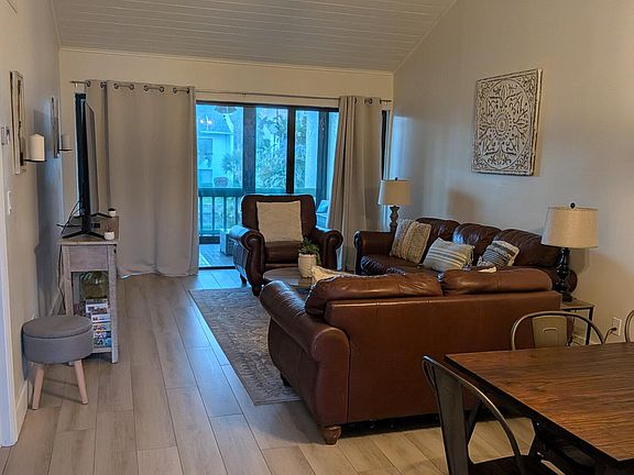 5th image of 2400 S Ocean Dr APT 6522