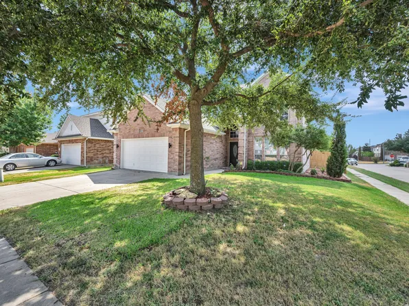 6369 Redeagle Creek Dr, Fort Worth, TX 76179