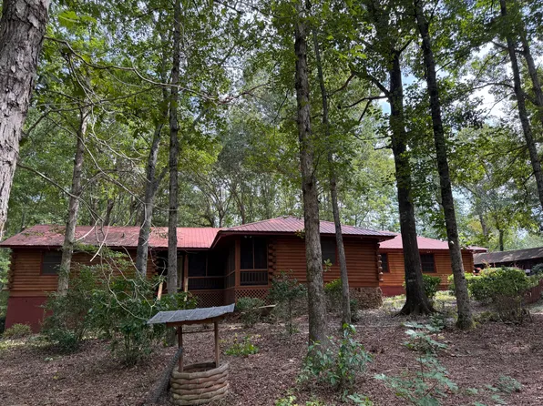 (undisclosed Address), Hamilton, GA 31811