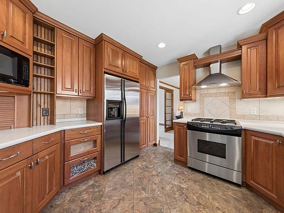 2nd image of 4363 Bramblewood Ave