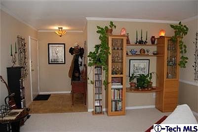 1st image of 382 E California Blvd APT 304