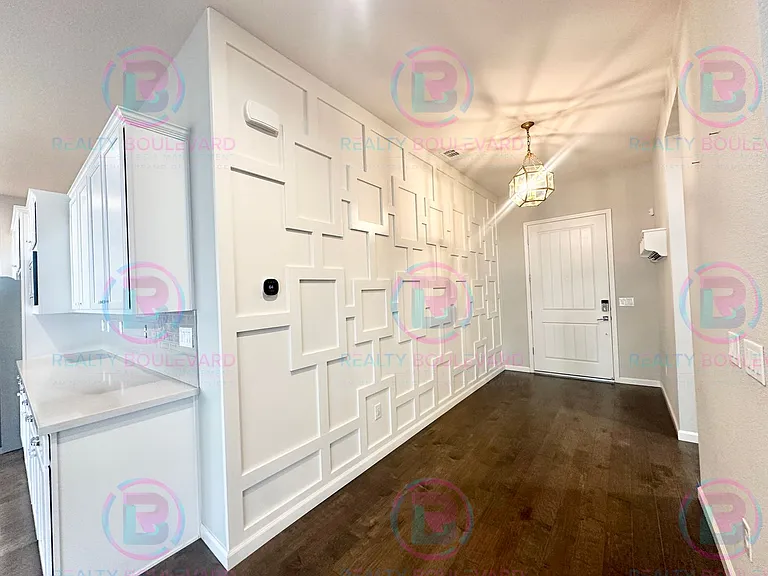 9276 Perceval Way — Photo 3