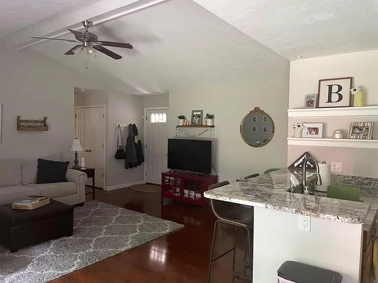 302 Bitter Sweet Rd — Photo 13
