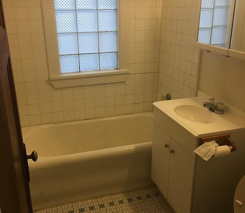 2nd image of 2726 N 57th St #A