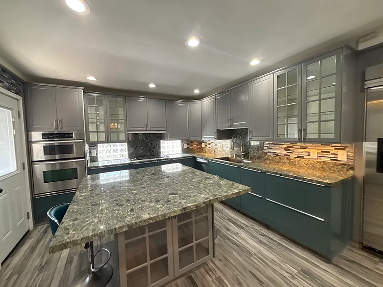 3930 Texas St — Photo 10