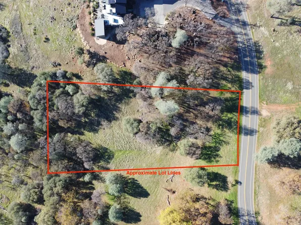23021 Darkhorse Dr, Auburn, CA 95602