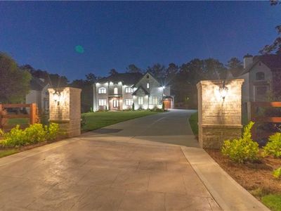 10755 Shallowford Rd, Roswell, GA, 30075