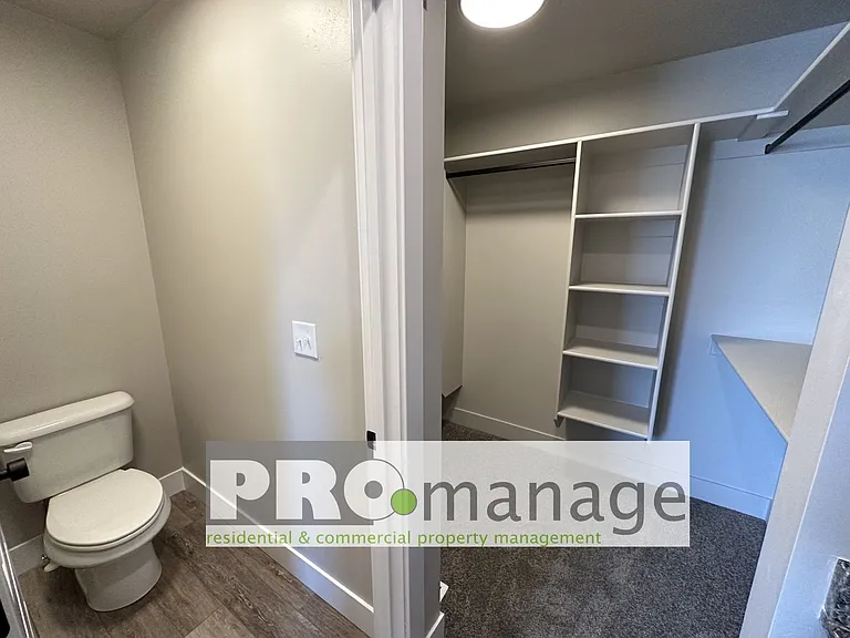 1385 Remington Trl — Photo 16