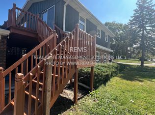 1019 3rd St - 2, Reedsburg, WI 53959