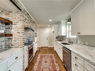 2929 Greenmeadow Dr, Dallas, TX 75228