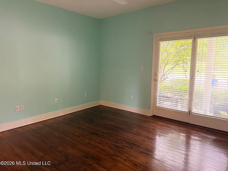 1710 N State St #1 — Photo 24
