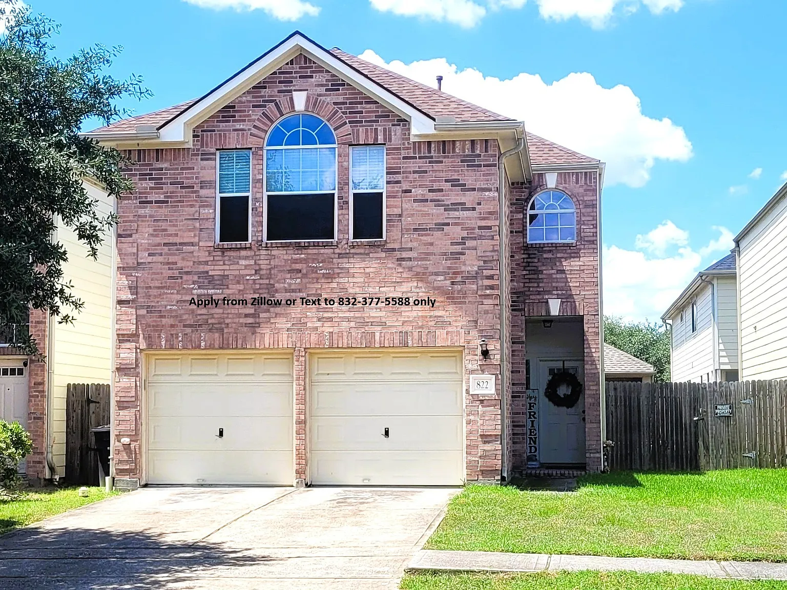 822 Forest Thicket Ln — Photo 1