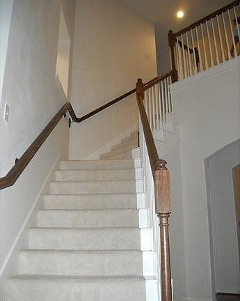5th image of 6807 Shoreview Ct