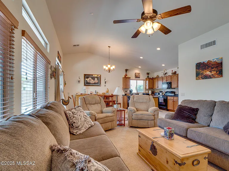 61736 E Oakwood Dr — Photo 5