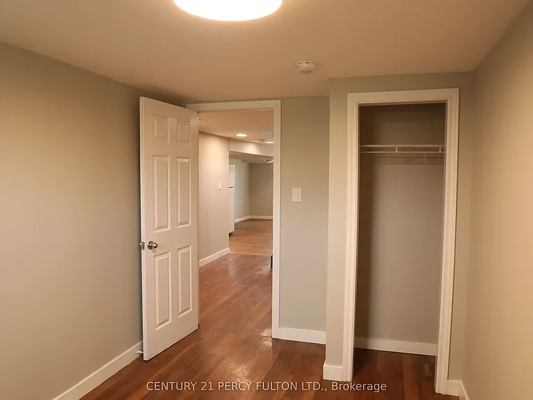24 Flower St #BASEMENT — Photo 19