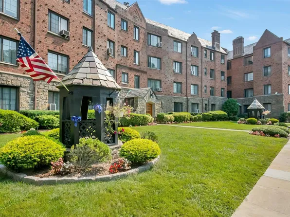 914 Wynnewood Road #2M, Pelham, NY 10803