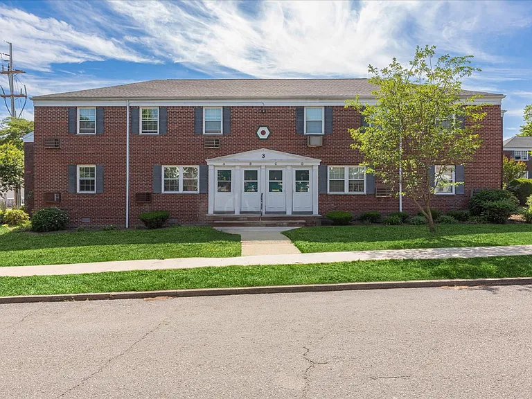 3A W Roselle Ave #A — Photo 31