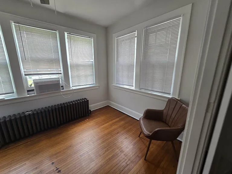 126 Louis Ave #3 — Photo 3