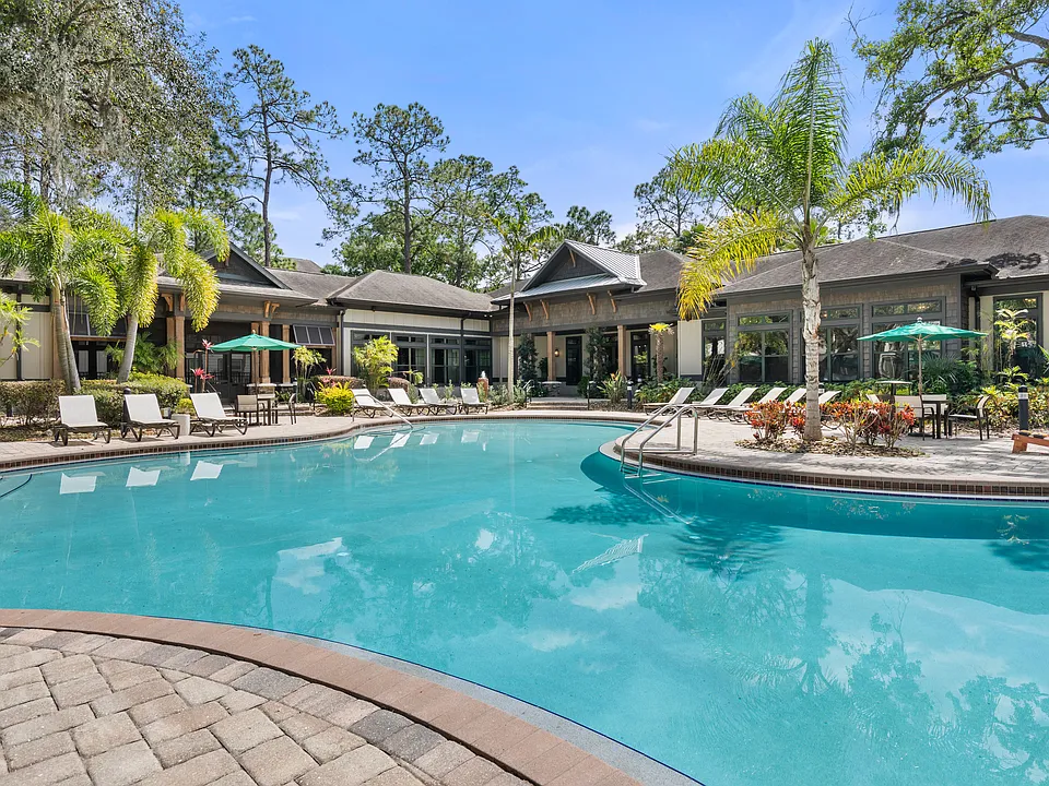 The Lodge at Hidden River