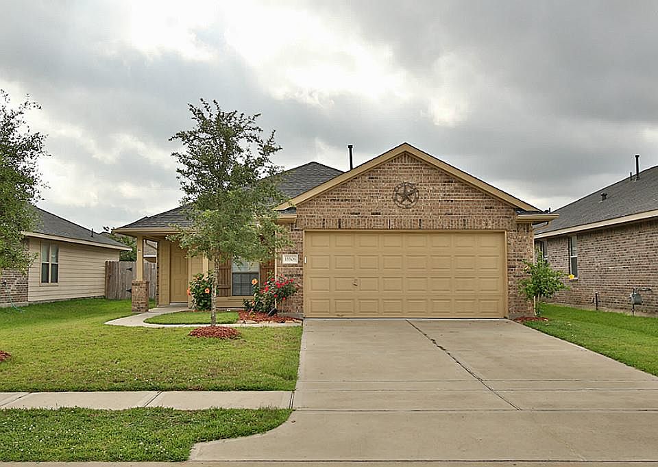 1st image of 15506 Mossy Park