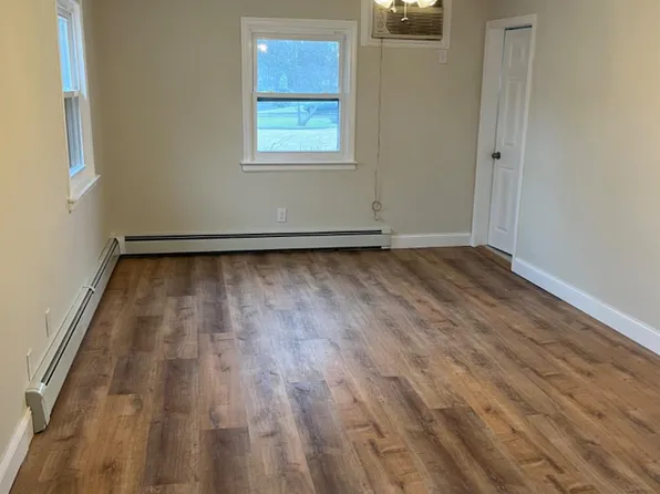 655 Townsend Pl, North Plainfield, NJ 07063