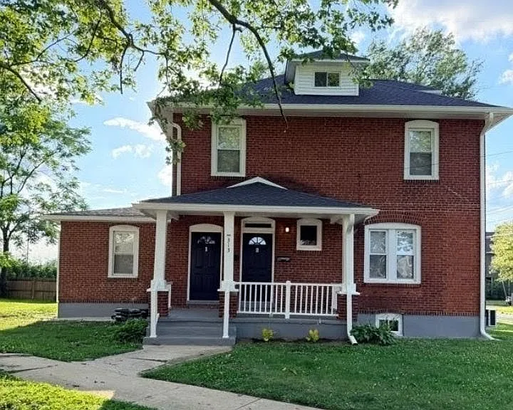 313 Delaware Ave #2 — Photo 1