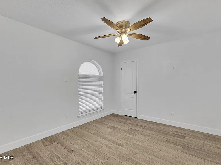 19004 Bremerton Dr — Photo 14
