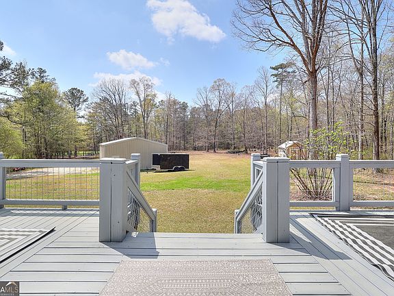 5th image of 452 Mount Vernon Rd