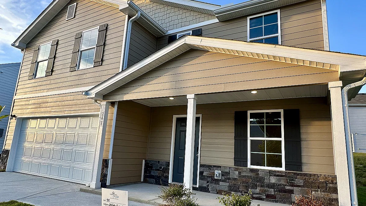 4 bed, 2.5 bath, 2100 sqft, $2,195 — Photo 4
