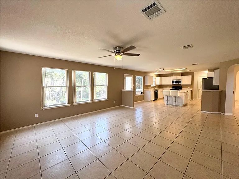 1101 Wood Creek Dr — Photo 15