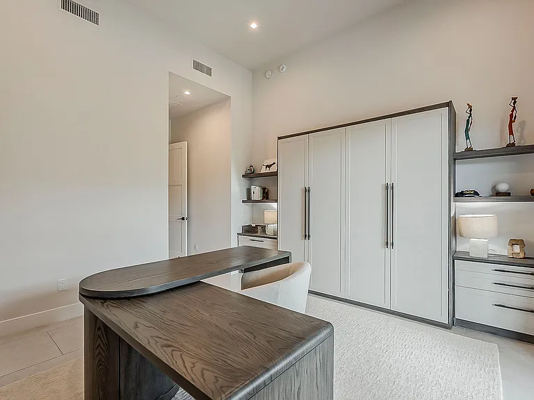 12016 N Sunset Vista Dr — Photo 55