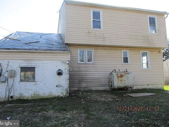 4th image of 38 Green Lynne Dr