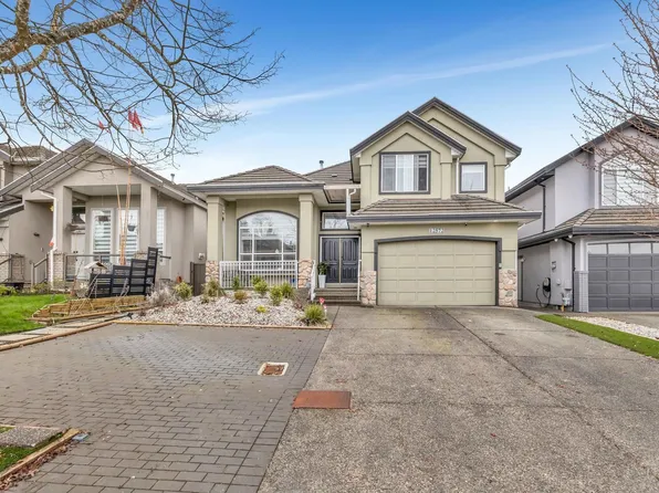 12572 62b Ave, Surrey, BC V3X 3M9