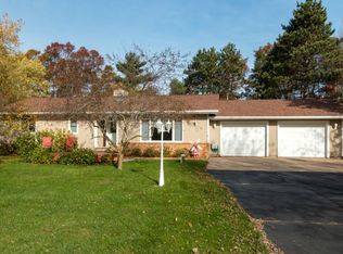 1590 Rosewood Cir, Stevens Point, WI 54482