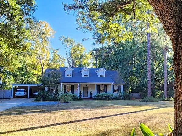 102 Glenwood Dr, Natchez, MS 39120