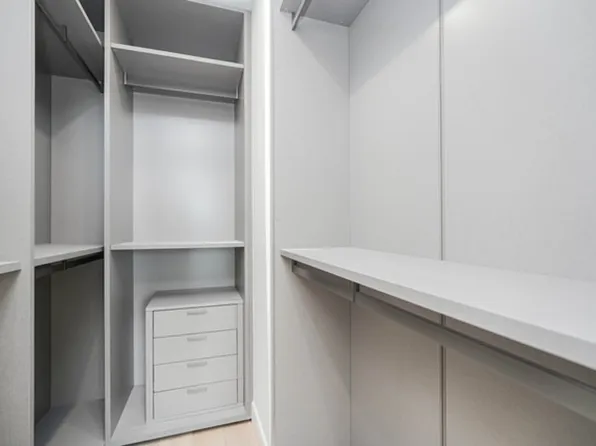 40 Oceana Drive image 15 of 18