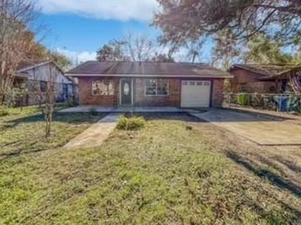 809 Cub Ln, Richmond, TX 77469