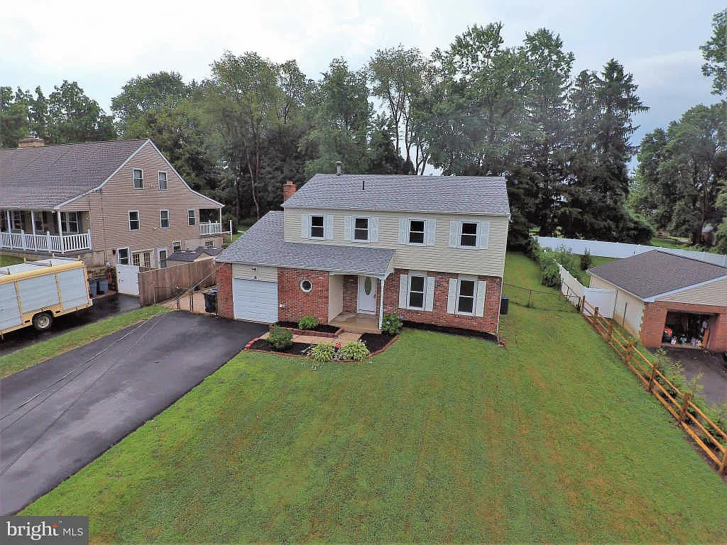 4565 Overland Rd photo 1