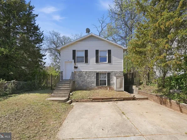 20 Tunic Ave, Capitol Heights, MD 20743