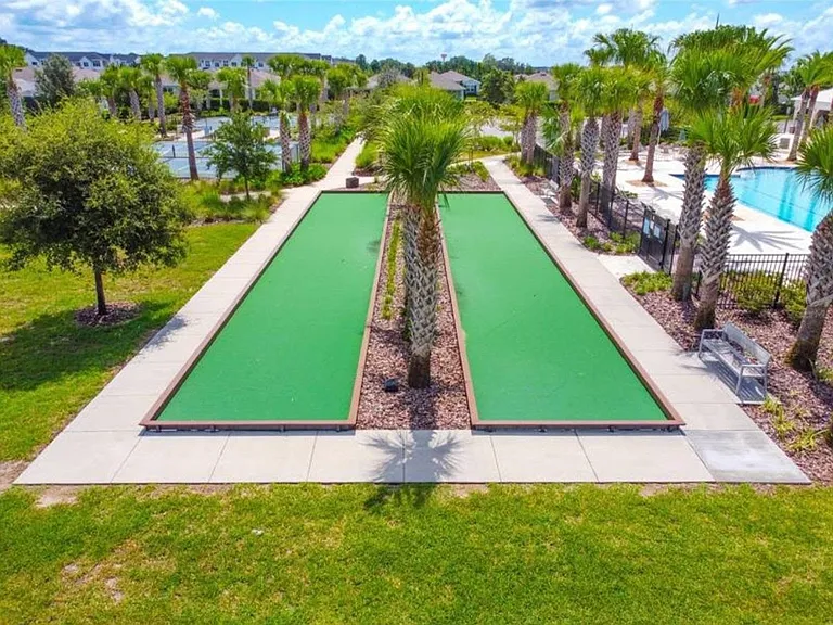 Community Shuffleboard courts