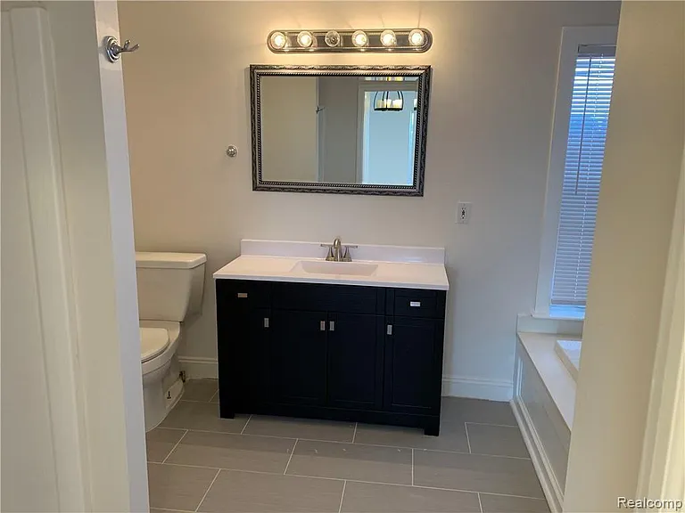 4783 Hickory Pointe Blvd — Photo 23