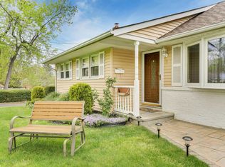 1 Pauls Pl, New Monmouth, NJ 07748