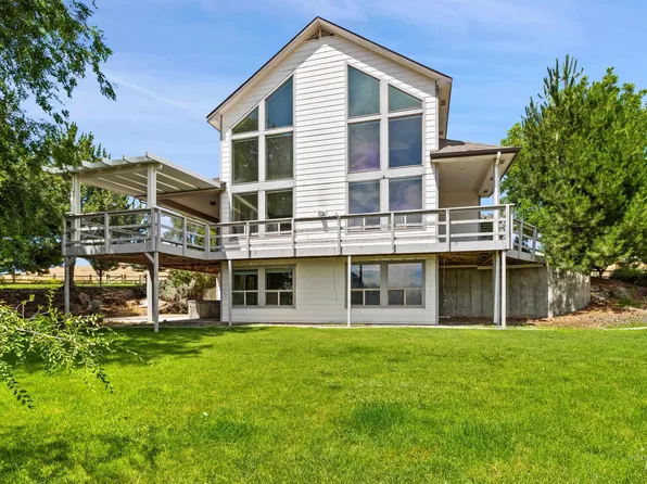 24440 Sparrow Ln, Middleton, ID 83644