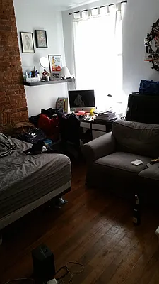 Rented by Chartwell Manhattan Realty | media 21